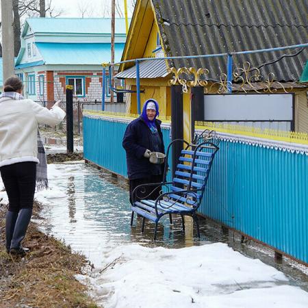 Минниханов поручил муниципалитетам и МЧС подготовить противопаводковые мероприятия