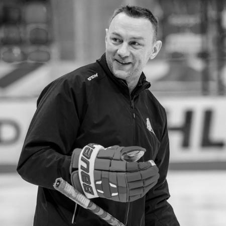 Ушел из жизни тренер «Салавата Юлаева» Константин Кольцов Ушел из жизни тренер «Салавата Юлаева» Константин Кольцов