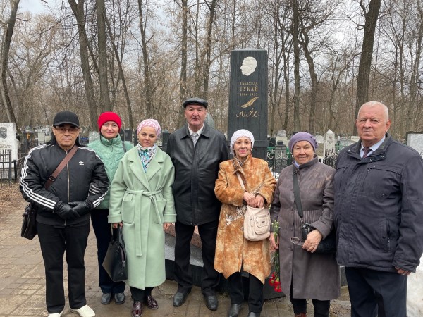 В Казани почтили память Габдуллы Тукая