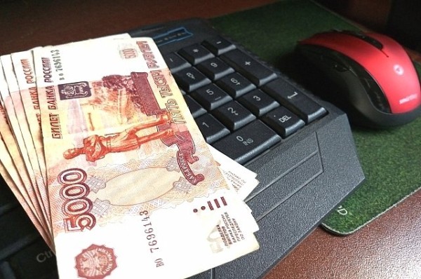 
        Укравшего более 8 миллионов грантовых средств мужчину будут судить в РТ    