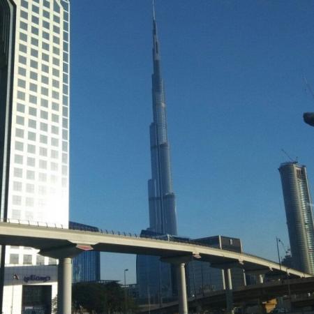 &laquo;Началась легкая паника&raquo;: туристы из Татарстана застряли в Дубае из-за ливней