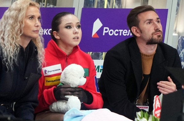 
        Девочка на шаре. История самой лучшей фигуристки современности из Казани    