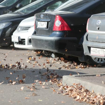 &laquo;Ъ&raquo;: МВД хочет сделать обязательным флаг РФ на автомобильных номерах