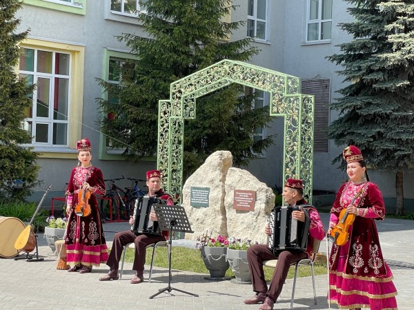 Государственный ансамбль фольклорной музыки РТ выступил с концертной программой "Таныш моңнар"