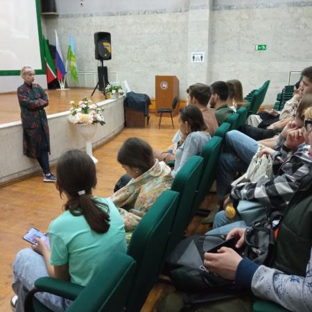 В Республике Татарстан реализован социальный проект &laquo;Киноклуб &laquo;Мишка&raquo; для детей, оставшихся без попечения родителей&raquo;