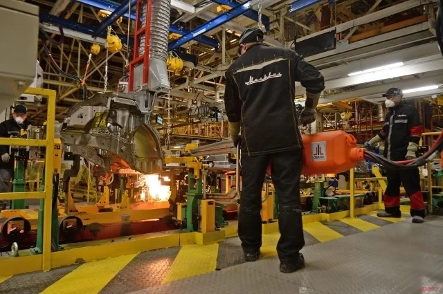 
        На Казанском авиазаводе из-за долгих поставок Ту-214 проведут аудит    