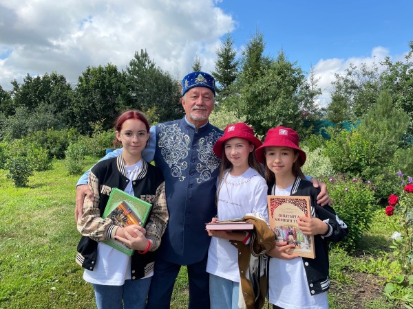 Айдар Файзрахманов провел для детей увлекательную экскурсию (ФОТО)