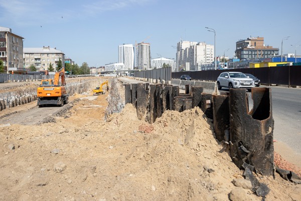 Ильсур Метшин: &laquo;Мы сегодня не просто реконструируем дороги, а внедряем новые стандарты городских шоссе&raquo;