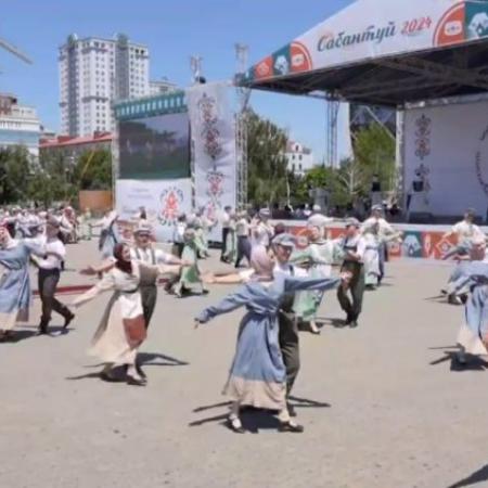 Минниханов поблагодарил Главу Чечни за Сабантуй в Грозном