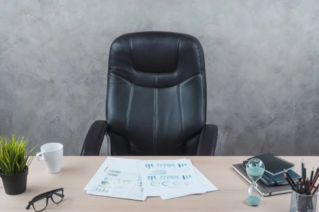 Депутаты Татарстана одобрили назначение Аглиуллина вице-премьером
Депутаты Татарстана одобрили назначение Аглиуллина вице-премьером