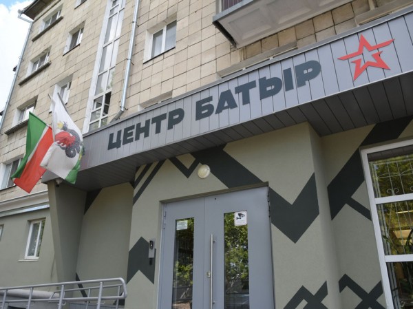 В центре &laquo;Батыр&raquo; казанцы могут заключить контракт на прохождение военной службы