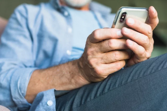 
        С начала года в Социальном фонде по РТ проконсультировали 600 тысяч человек    