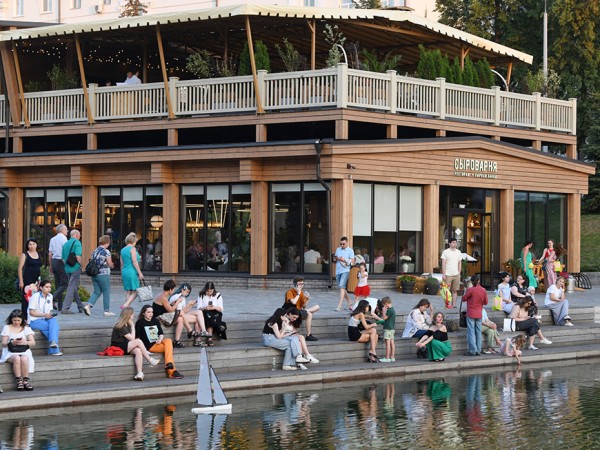 Кавер-группа &laquo;Городские пижоны&raquo; выступит 17 июля в парке &laquo;Черное озеро&raquo;