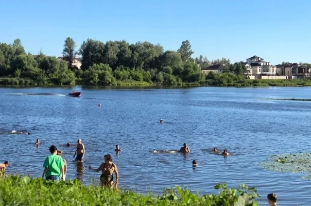 
        В Татарстане сократили список непригодных для купания пляжей    