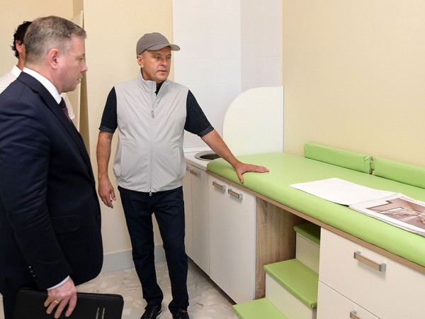 Ильсур Метшин: «Мы возводим одно из самых больших медицинских учреждений не только в Казани, но и Татарстане» Ильсур Метшин: «Мы возводим одно из самых больших медицинских учреждений не только в Казани, но и Татарстане»