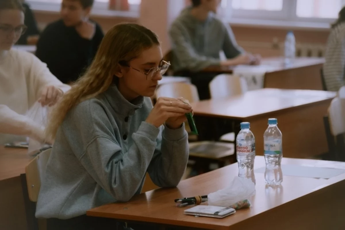 
        Минобр РТ: ЕГЭ могут оставить только для поступающих в вузы    