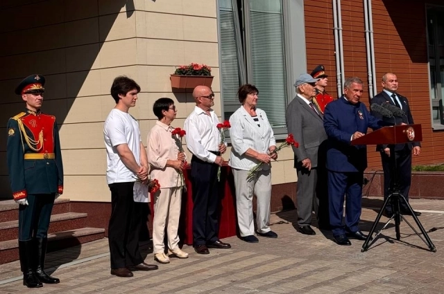 
        В Казани открыли мемориальную доску конструктору Мостюкову    