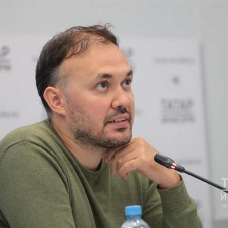 Туфан Имамутдинов представил премьеры нового сезона театра Тинчурина Туфан Имамутдинов представил премьеры нового сезона театра Тинчурина