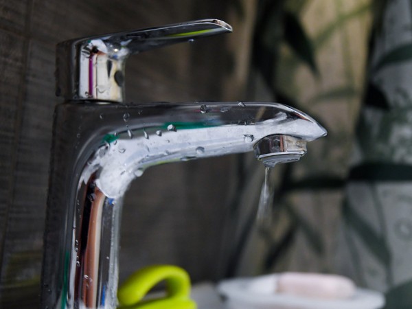 В поселках Кировского района временно прекратят водоснабжение