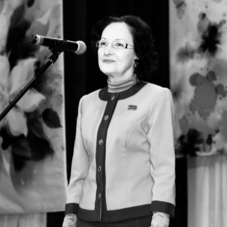 На 69-м году жизни скончалась депутат горсовета Челнов Флера Андреева