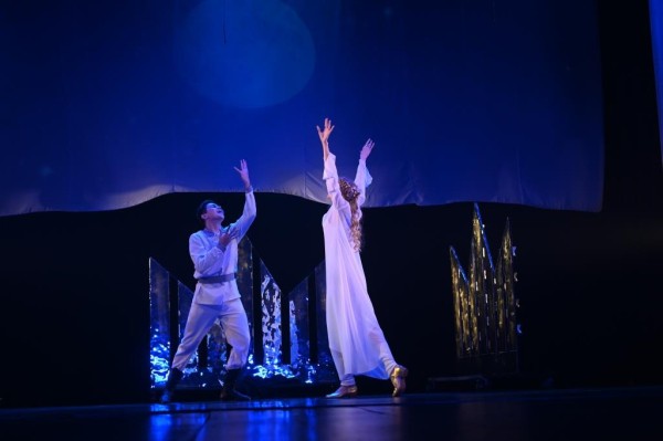 Состоялась премьера спектакля &laquo;Таһир-Зөһрә&raquo; (ФОТО)