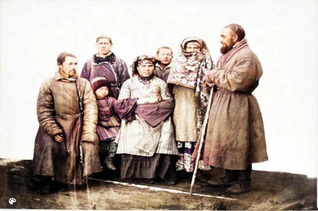 
        Наши бабушки так не одевались. Носили ли татарские мусульманки никабы?    