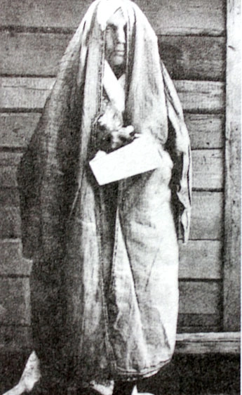 
        Наши бабушки так не одевались. Носили ли татарские мусульманки никабы?    