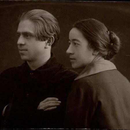 Выставка о Хади Такташе открывается в Доме татарской книги