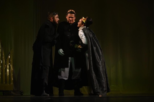 Состоялась премьера спектакля &laquo;Таһир-Зөһрә&raquo; (ФОТО)