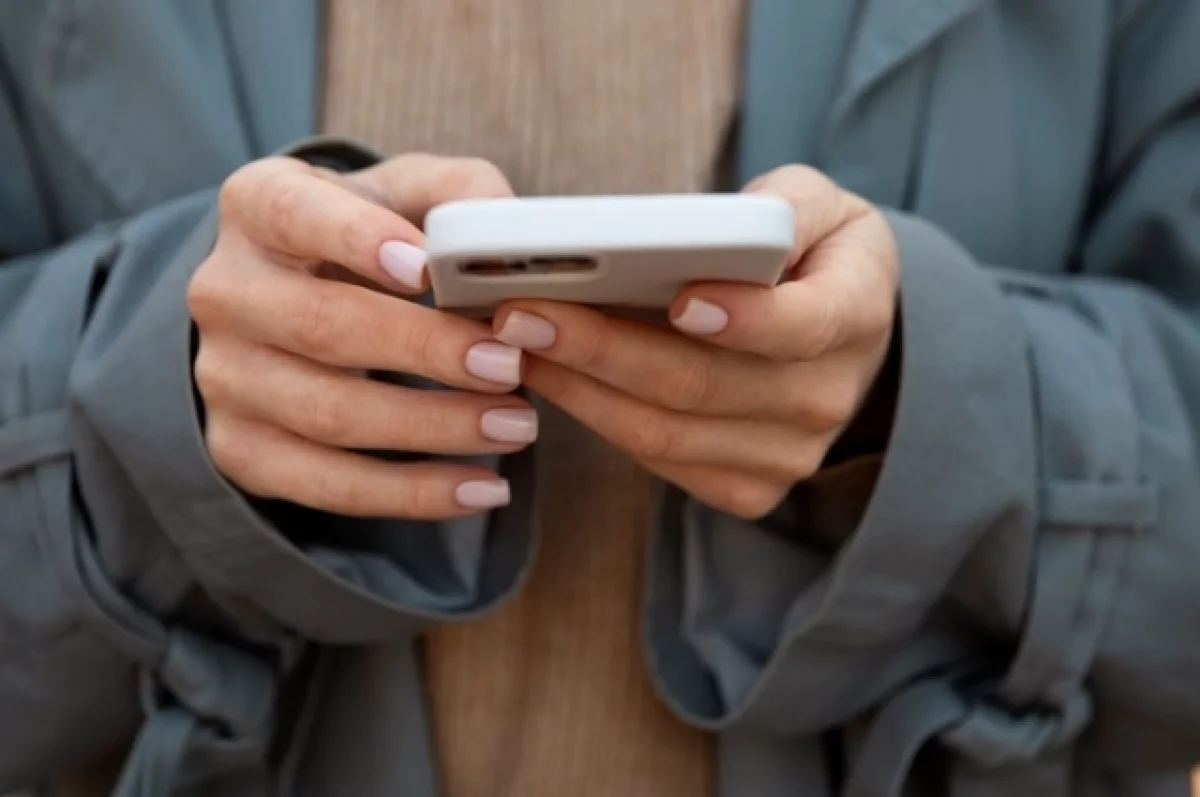 Казанцам объяснили, почему в центре города не работает связь
Казанцам объяснили, почему в центре города не работает связь