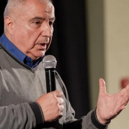 В кинотеатре "Мир" состоялся показ фильма "Диалог с планетой" о Чингизе Айтматове В кинотеатре "Мир" состоялся показ фильма "Диалог с планетой" о Чингизе Айтматове