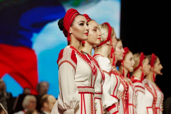 Государственный оркестр народных инструментов РТ представил программу &laquo;Только одна Россия&raquo; (ФОТО)