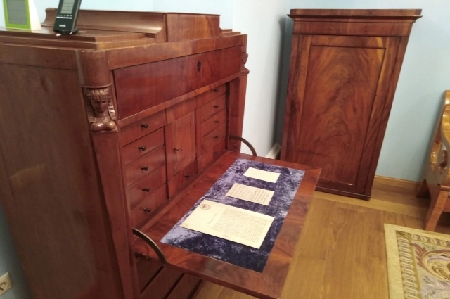 
        Лев Толстой без бороды. В Казани классика омолодит искусственный интеллект?    