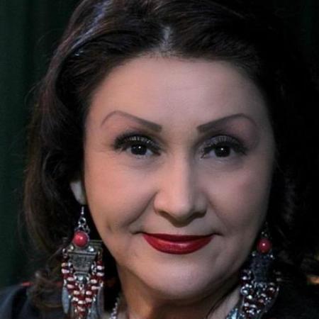 Сегодня свой юбилей празднует народная артистка РТ Миляуша Назмиева