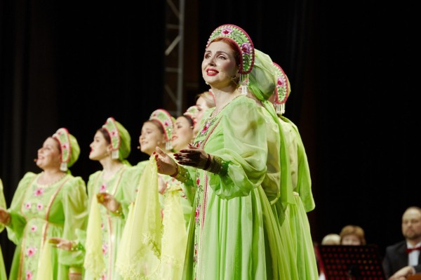 Государственный оркестр народных инструментов РТ представил программу &laquo;Только одна Россия&raquo; (ФОТО)