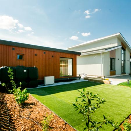 Знаки зодиака в ландшафтном дизайне. Какие растения и материалы подходят именно вам