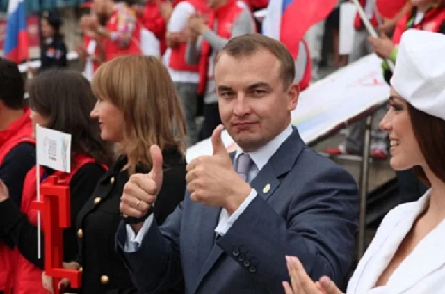 
        Жительницу РТ подозревают в краже телефона в комиссионном магазине    