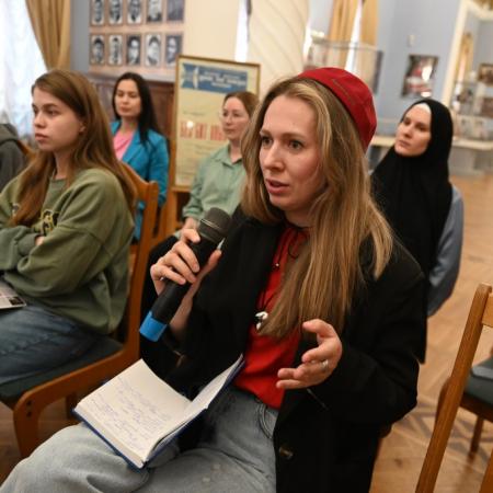 Театр Тинчурина объявляет open-call на II сезон «Школы журналистики» Театр Тинчурина объявляет open-call на II сезон «Школы журналистики»