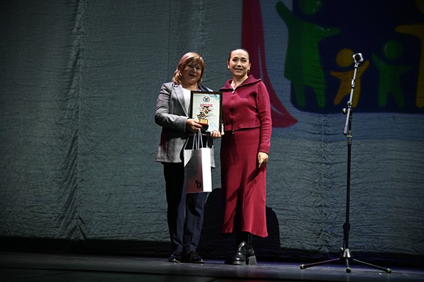 Студия при мензелинской гимназии стала лучшим школьным театром Татарстана (ФОТОрепортаж)