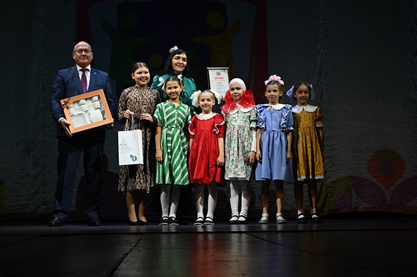 Студия при мензелинской гимназии стала лучшим школьным театром Татарстана (ФОТОрепортаж)