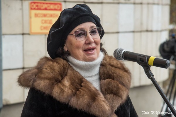 В Казани установили мемориальную доску в честь Марселя Салимжанова (ФОТО)