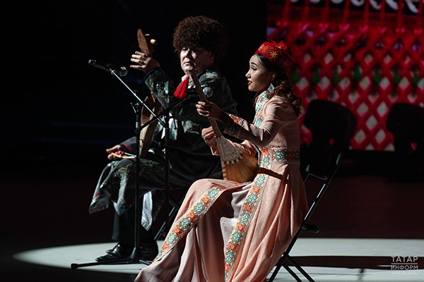 32 номера и танцы зрителей: посвященный Каракалпакстану концерт прошел в Казани (ФОТО)