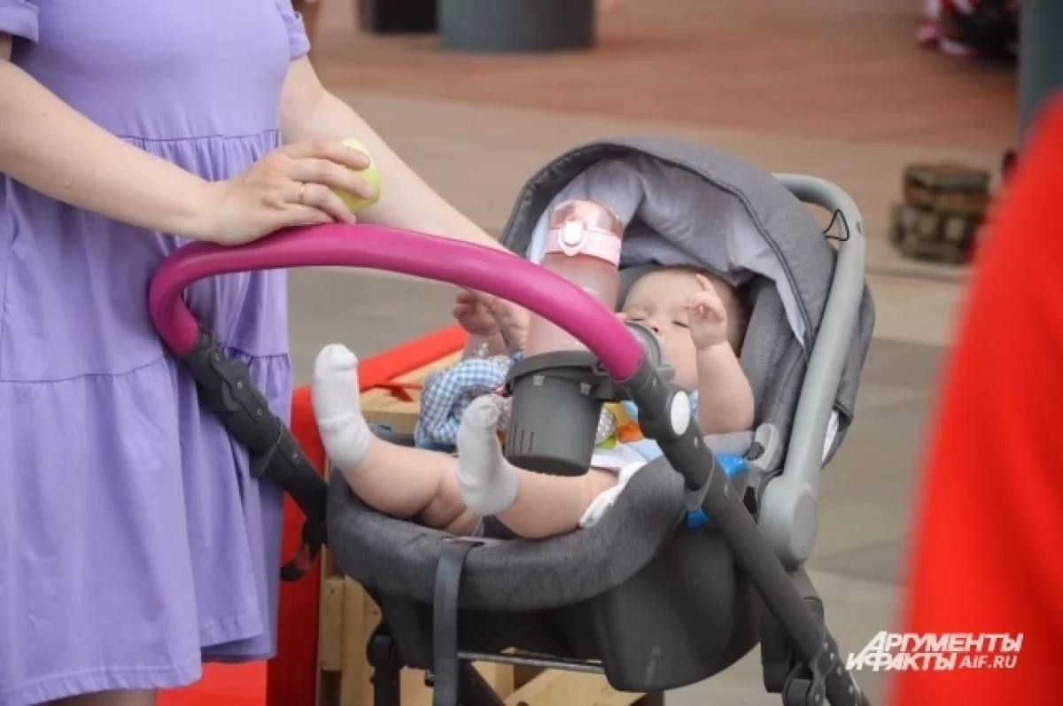 Орешник или Орешница: челнинец готов назвать ребенка в честь новой ракеты
Орешник или Орешница: челнинец готов назвать ребенка в честь новой ракеты