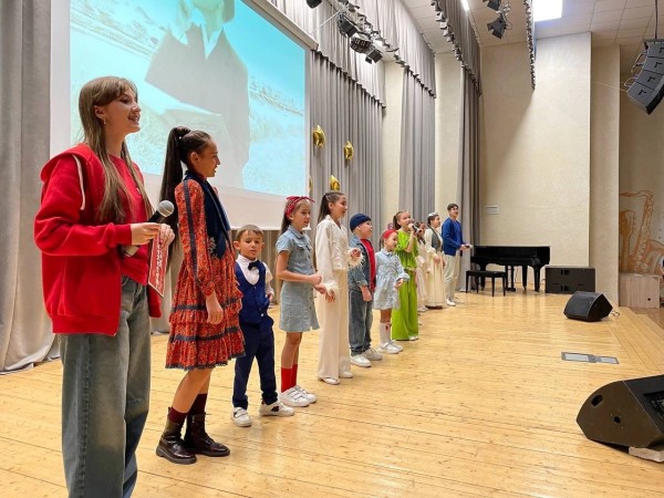 Концерт &laquo;Балачак җыры&raquo; прошел в гимназии №180 (ФОТО)