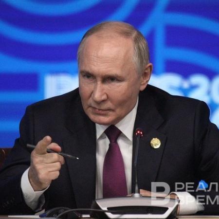 Владимир Путин увеличил выплаты для ухаживающих за детьми-инвалидами