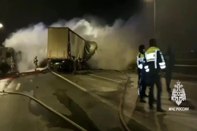 
        Развели людей и транспорт. Казанцы высказались о новом Горьковском шоссе    