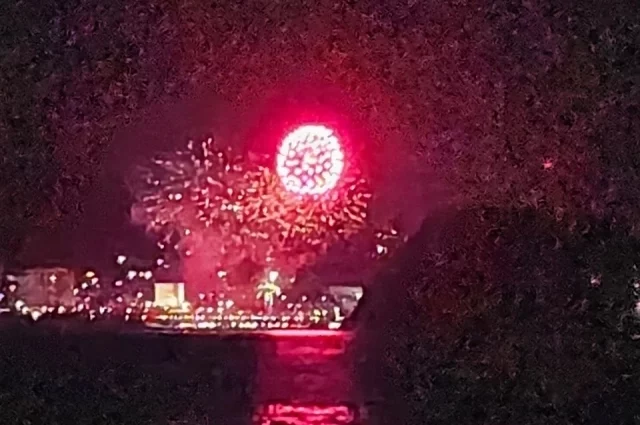 
        Главную елку Казани откроют после 20 декабря    