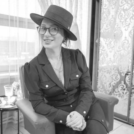 В Челнах умерла молодой блогер, стилист Земфира Султанова