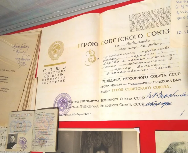 
        Всем бедам вопреки. Вымыслы и правда о легендарном летчике Михаиле Девятаеве    