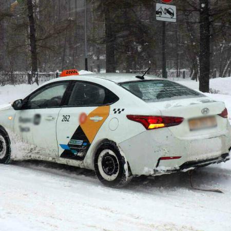 Мигрантам в Татарстане планируется запретить работу в такси и охране